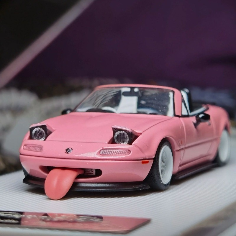 Home Decor Accessories - 1:32 Scale Mazda MX-5 Diecast Alloy