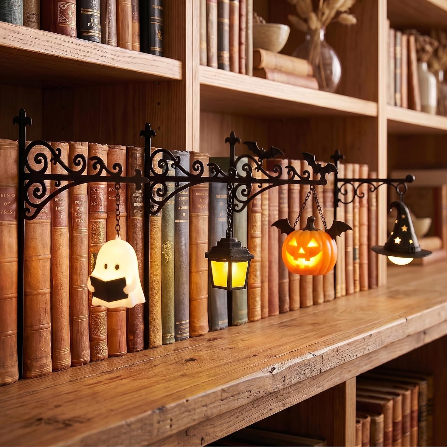 Library Lantern-Decorative Boo - Home Decor Accessories 评论和价格