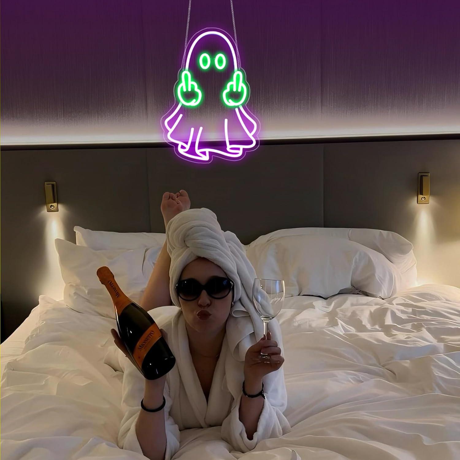 Ghost Neon Sign USB Powered LE - Home Decor Shop 评论和价格